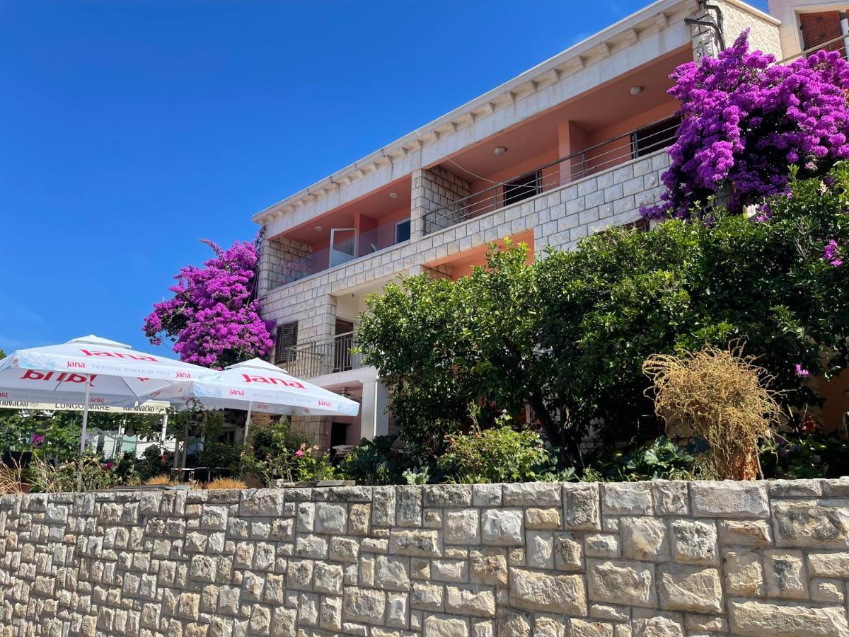 St. Nicholas Rooms Hvar Town Exterior photo