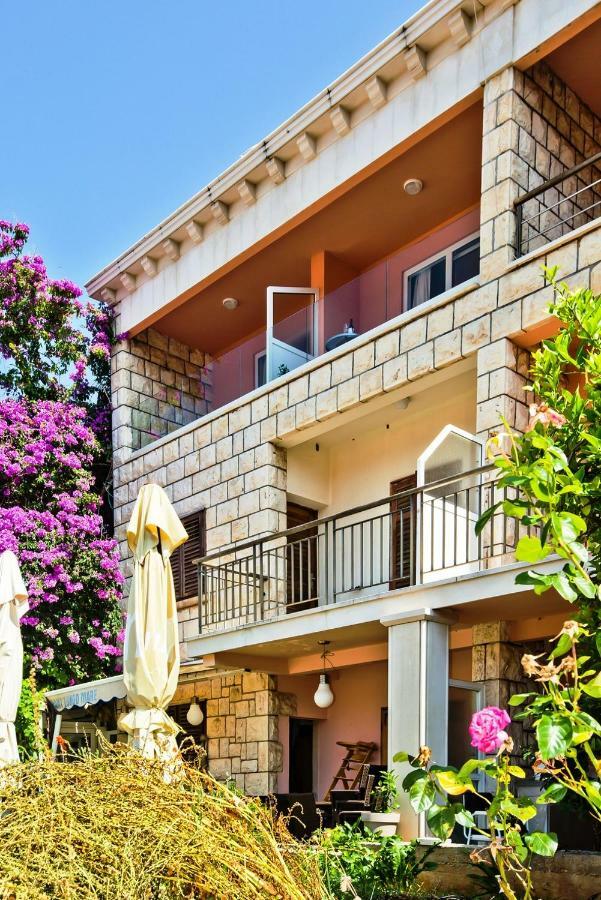 St. Nicholas Rooms Hvar Town Exterior photo